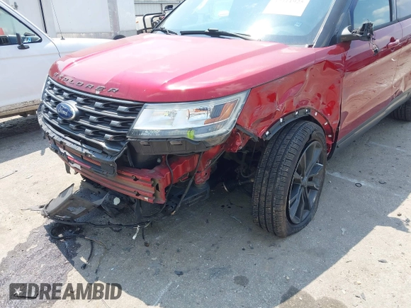 2017 Ford Explorer XLT with VIN 1FM5K7D84HGE18438, listed as a IAAI auction lot 42311925 with 134,650 mi miles and . Bid and sale history available at DreamBid. Image 6.
