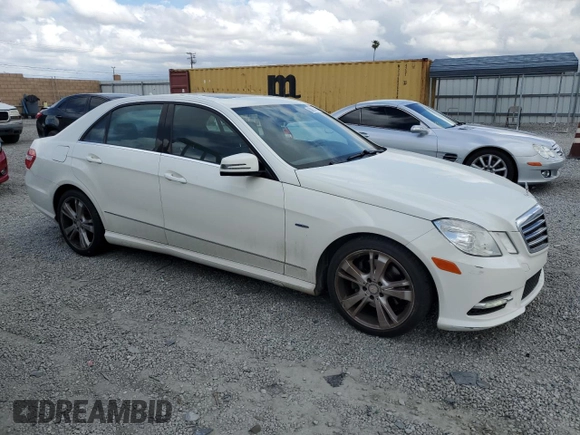 2012 Mercedes-Benz E 350 Luxury with VIN WDDHF5KB7CA586679, listed as a Copart auction lot 56893415 with 153,787 mi miles and Clean Title. Bid and sale history available at DreamBid. Image 4.