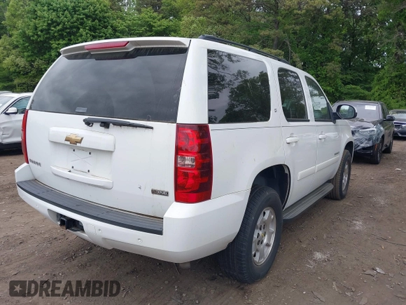 2007 Chevrolet Tahoe LT z VIN 1GNFK13027J364583, wystawiony jako IAAI lot #42313258 z przebiegiem 169 437 mil mil oraz . Historia ofert i sprzedaży dostępna na DreamBid. Obrazek 4.