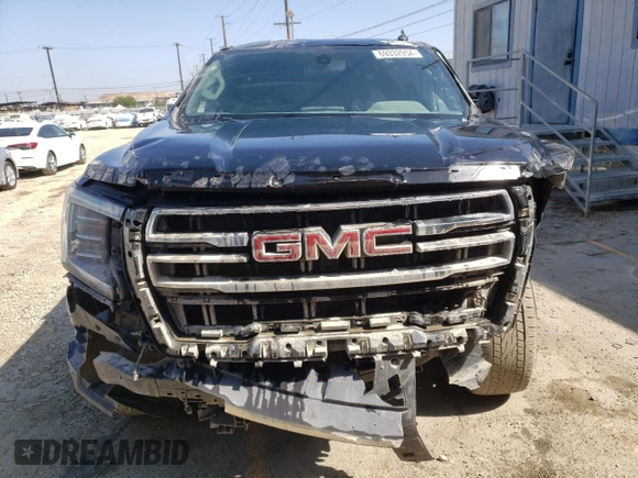 2021 GMC Yukon XL SLT with VIN 1GKS1GKD6MR366338, listed as a Copart auction lot 69332054 with Not Provided miles and Salvage Title. Bid and sale history available at carsss.com. Image 5.