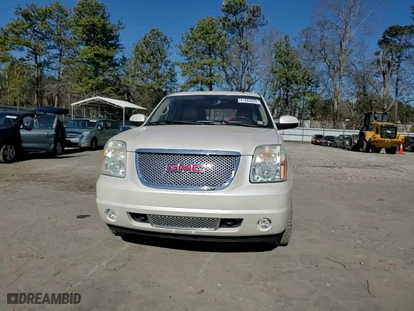 2012 GMC Yukon Denali with VIN 1GKS2EEF1CR177108, listed as a Copart auction lot 41983605 with 120226 miles and Salvage Title. Bid and sale history available at carsss.com. Image 15.