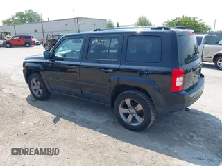 2017 Jeep Patriot Sport z VIN 1C4NJRBB8HD109011, wystawiony jako IAAI lot #42469681 z przebiegiem 207 521 mil mil oraz . Historia ofert i sprzedaży dostępna na DreamBid. Obrazek 3.