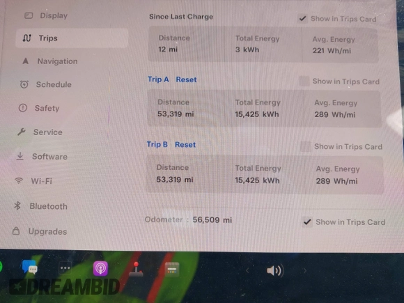 2022 Tesla Model 3 Long Range z VIN 5YJ3E1EB2NF203477, wystawiony jako IAAI lot #42037932 z przebiegiem 56 509 mil mil oraz . Historia ofert i sprzedaży dostępna na DreamBid. Obrazek 7.