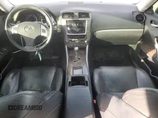 2013 Lexus IS 350 z VIN JTHCE5C2XD5003164, wystawiony jako Copart lot #51978325 z przebiegiem 150 844 mil mil oraz Szkoda całkowita • Salvage title. Historia ofert i sprzedaży dostępna na DreamBid. Obrazek 8.