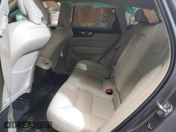 2020 Volvo XC60 Momentum with VIN YV4A22RK7L1410661, listed as a Copart auction lot 53237445 with 57,819 mi miles and Salvage title. Bid and sale history available at DreamBid. Image 11.