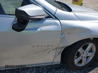 2022 Chevrolet Malibu LT with VIN 1G1ZD5ST9NF142666, listed as a IAAI auction lot 41892217 with 56,398 mi miles and . Bid and sale history available at DreamBid. Image 6.