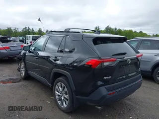 2023 Toyota RAV4 XLE Premium с VIN 2T3A1RFV7PC345557, выставлен на аукционе IAAI как лот 42323620 с пробегом 12 872 миль миль и . История ставок и продаж доступна на DreamBid. Изображение 3.