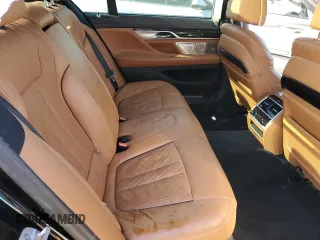 2018 BMW 7 Series 750i with VIN WBA7F0C55JGM23635, listed as a Copart auction lot 83718114 with 0 mi miles and Salvage Title. Bid and sale history available at carsss.com. Image 11.