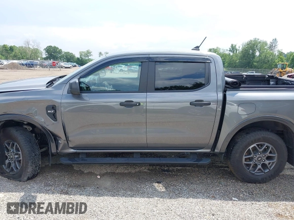 2024 Ford Ranger XLT z VIN 1FTER4HH3RLE16911, wystawiony jako IAAI lot #42596544 z przebiegiem 16 657 mil mil oraz . Historia ofert i sprzedaży dostępna na DreamBid. Obrazek 15.