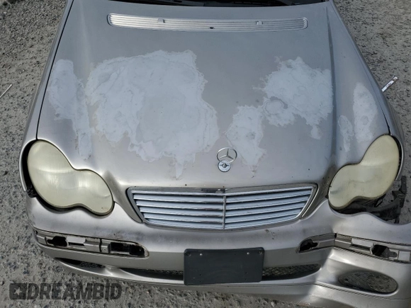 2004 Mercedes-Benz C 320 with VIN WDBRF64J24F545033, listed as a Copart auction lot 87768455 with 217,094 mi miles and Salvage Title. Bid and sale history available at DreamBid. Image 12.