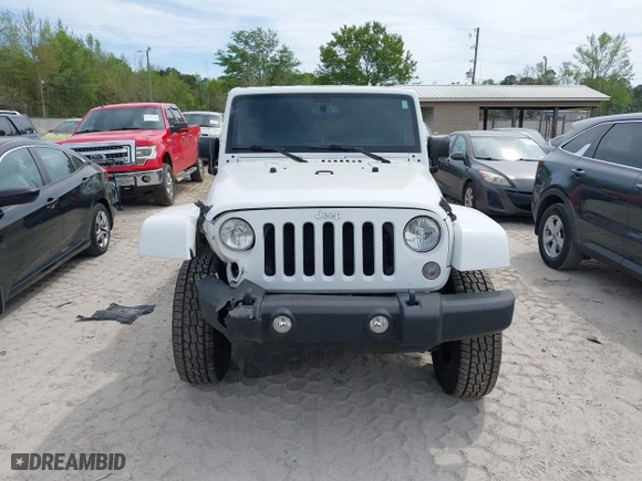 2015 Jeep Wrangler Unlimited Rubicon Hard Rock with VIN 1C4HJWFG7FL684057, listed as a IAAI auction lot 41963885 with 103,240 mi miles. Bid and sale history available at carsss.com. Image 12.