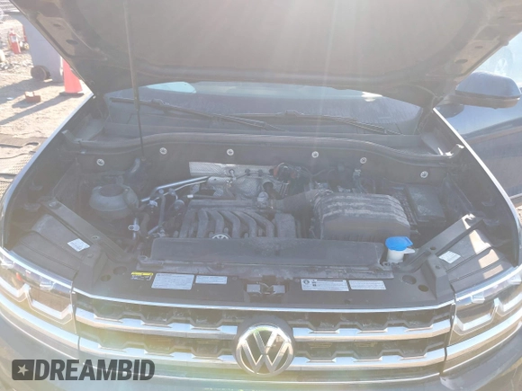 2019 Volkswagen Atlas SEL Premium with VIN 1V2NR2CA3KC541913, listed as a IAAI auction lot 41684000 with 66,731 mi miles and . Bid and sale history available at DreamBid. Image 10.