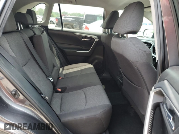 2021 Toyota RAV4 XLE with VIN 2T3W1RFVXMC102648, listed as a Copart auction lot 59706965 with 85,545 mi miles and Salvage title. Bid and sale history available at DreamBid. Image 11.