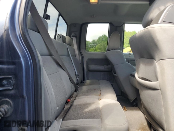 2004 Ford F-150 STX with VIN 1FTRX14W94NB66730, listed as a Copart auction lot 58402625 with 119,841 mi miles and Clean title. Bid and sale history available at DreamBid. Image 10.
