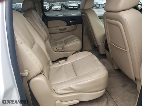 2009 GMC Yukon XL Denali with VIN 1GKFK06259J117081, listed as a Copart auction lot 51505325 with 183,589 mi miles and Salvage Title. Bid and sale history available at carsss.com. Image 11.