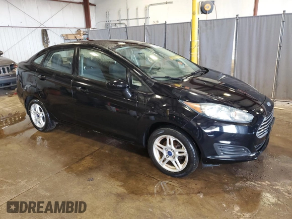 2018 Ford Fiesta SE z VIN 3FADP4BJ9JM114755, wystawiony jako Copart lot #58385855 z przebiegiem 42 173 mil mil oraz Szkody całkowita. Historia ofert i sprzedaży dostępna na DreamBid. Obrazek 4.