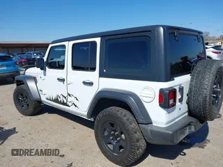 2018 Jeep Wrangler Unlimited Sport S z VIN 1C4HJXDG0JW140869, wystawiony jako IAAI lot #41623256 z przebiegiem 112 197 mil mil oraz . Historia ofert i sprzedaży dostępna na DreamBid. Obrazek 3.