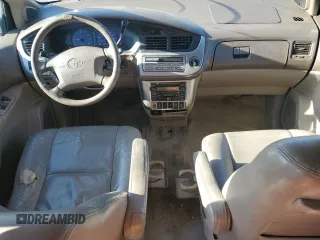 2001 Toyota Sienna LE with VIN 4T3ZF13C91U325132, listed as a Copart auction lot 52821605 with 382,472 mi miles and Salvage Title. Bid and sale history available at carsss.com. Image 8.