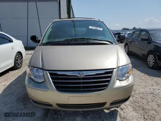 2007 Chrysler Town & Country LWB Touring with VIN 2A4GP54L47R304308, listed as a Copart auction lot 73145874 with 77,206 mi miles and Salvage Title. Bid and sale history available at carsss.com. Image 5.
