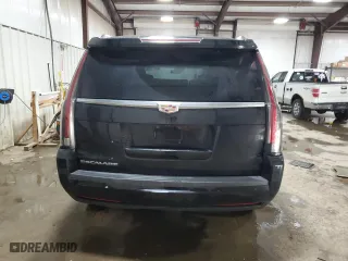 2019 Cadillac Escalade Luxury with VIN 1GYS4BKJ2KR380675, listed as a Copart auction lot 69031524 with 43,384 mi miles and Salvage Title. Bid and sale history available at carsss.com. Image 6.