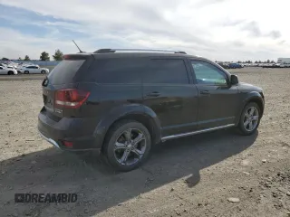 2014 Dodge Journey Crossroad with VIN 3C4PDDGG8ET311621, listed as a Copart auction lot 53389975 with 182,896 mi miles and Clean title. Bid and sale history available at DreamBid. Image 3.