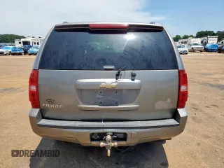 2008 Chevrolet Tahoe LTZ with VIN 1GNFC13J18R108007, listed as a Copart auction lot 58102505 with 270,847 mi miles and Clean title. Bid and sale history available at DreamBid. Image 6.