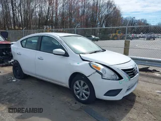 2018 Nissan Versa Sedan SV with VIN 3N1CN7APXJL822072, listed as a IAAI auction lot 41690242 with 104,317 mi miles. Bid and sale history available at carsss.com. Image 1.