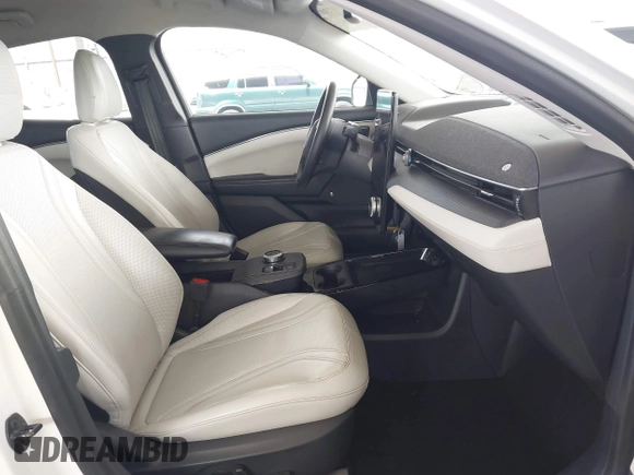 2021 Ford Mustang Mach-E Premium с VIN 3FMTK3SU6MMA27937, выставлен на аукционе IAAI как лот 42033076 с пробегом 90 743 миль миль и . История ставок и продаж доступна на DreamBid. Изображение 5.