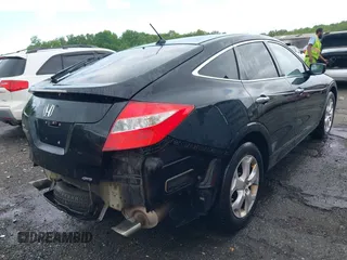 2010 Honda Crosstour EX-L z VIN 5J6TF2H51AL015320, wystawiony jako IAAI lot #42168862 z przebiegiem 190 106 mil mil oraz . Historia ofert i sprzedaży dostępna na DreamBid. Obrazek 4.