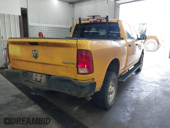 2017 Ram 2500 Tradesman z VIN 3C6TR5CT0HG711590, wystawiony jako IAAI lot #42516927 z przebiegiem 55 073 mil mil oraz . Historia ofert i sprzedaży dostępna na DreamBid. Obrazek 4.