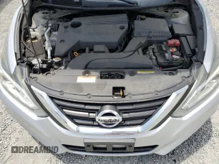 2017 Nissan Altima SR z VIN 1N4AL3AP1HC126621, wystawiony jako Copart lot #58258535 z przebiegiem 79 249 mil mil oraz Szkoda całkowita • Salvage title. Historia ofert i sprzedaży dostępna na DreamBid. Obrazek 11.