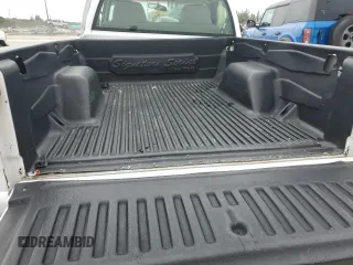 1998 GMC Sonoma z VIN 1GTCS144XWK518236, wystawiony jako Copart lot #59101905 z przebiegiem Nie podano mil oraz Nie do naprawy • Non repairable. Historia ofert i sprzedaży dostępna na DreamBid. Obrazek 10.
