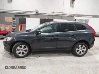 2013 Volvo XC60 3.2L with VIN YV4952DZ4D2368167, listed as a IAAI auction lot 42307525 with 13,302 mi miles and . Bid and sale history available at DreamBid. Image 14.