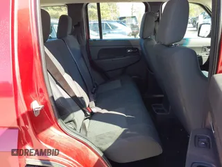 2009 Jeep Liberty Sport with VIN 1J8GN28K09W522924, listed as a IAAI auction lot 41932797 with 154,030 mi miles. Bid and sale history available at carsss.com. Image 8.
