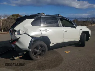 2021 Toyota RAV4 Hybrid XSE with VIN JTME6RFV9MJ011736, listed as a Copart auction lot 42835495 with 49,055 mi miles and Salvage title. Bid and sale history available at DreamBid. Image 3.