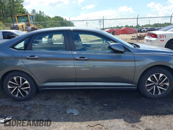 2024 Volkswagen Jetta S с VIN 3VW5M7BUXRM001814, выставлен на аукционе IAAI как лот 42643895 с пробегом 53 477 миль миль и . История ставок и продаж доступна на DreamBid. Изображение 13.
