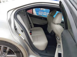 2016 Lexus IS 200t with VIN JTHBA1D23G5013084, listed as a IAAI auction lot 41669688 with 143,664 mi miles and . Bid and sale history available at DreamBid. Image 8.