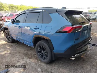 2022 Toyota RAV4 Hybrid XSE z VIN 2T3E6RFV2NW032835, wystawiony jako IAAI lot #42429819 z przebiegiem 67 101 mil mil oraz . Historia ofert i sprzedaży dostępna na DreamBid. Obrazek 3.