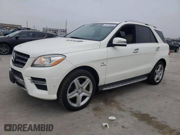 2014 Mercedes-Benz M 550 with VIN 4JGDA7DB0EA321505, listed as a Copart auction lot 44470415 with 189,817 mi miles and Clean Title. Bid and sale history available at carsss.com. Image 1.