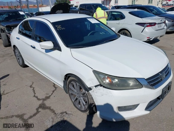 2015 Honda Accord Sedan Sport with VIN 1HGCR2F51FA100162, listed as a IAAI auction lot 41734768 with 122,243 mi miles. Bid and sale history available at carsss.com. Image 1.