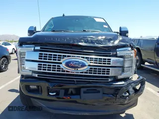 2019 Ford F-250 XL with VIN 1FT7W2BT8KEE12964, listed as a IAAI auction lot 42543409 with 111,250 mi miles and . Bid and sale history available at DreamBid. Image 12.