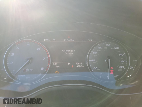 2018 Audi S7 Prestige z VIN WAU2FAFC1JN003800, wystawiony jako Copart lot #40875184 z przebiegiem 65 945 mil mil oraz . Historia ofert i sprzedaży dostępna na DreamBid. Obrazek 9.