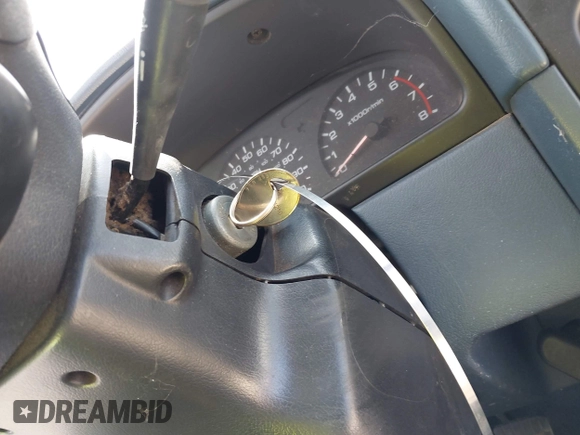 1995 Nissan Frontier XE with VIN 1N6HD16S7SC352383, listed as a IAAI auction lot 42616209 with 209,004 mi miles and . Bid and sale history available at DreamBid. Image 11.
