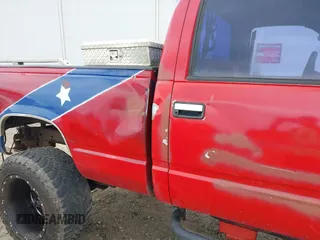 1989 Chevrolet Silverado 1500 with VIN 1GCDK14K4KZ182121, listed as a IAAI auction lot 42110956 with 307,979 mi miles and . Bid and sale history available at DreamBid. Image 13.