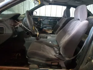 1995 Nissan 240SX z VIN JN1AS44D6SW020744, wystawiony jako Copart lot #64406924 z przebiegiem 87 165 mil mil oraz Szkody całkowita. Historia ofert i sprzedaży dostępna na DreamBid. Obrazek 7.