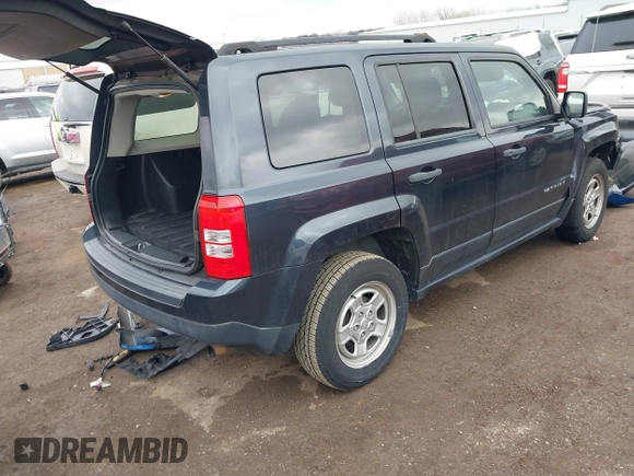 2016 Jeep Patriot Sport with VIN 1C4NJPBB8GD547837, listed as a IAAI auction lot 41556247 with 96,304 mi miles and . Bid and sale history available at carsss.com. Image 4.