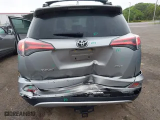 2016 Toyota RAV4 XLE with VIN 2T3WFREV5GW309468, listed as a IAAI auction lot 41973896 with 100,911 mi miles. Bid and sale history available at carsss.com. Image 6.