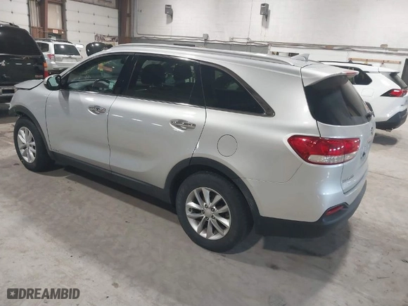 2017 Kia Sorento LX with VIN 5XYPGDA30HG326073, listed as a IAAI auction lot 41835669 with 115,132 mi miles. Bid and sale history available at carsss.com. Image 3.