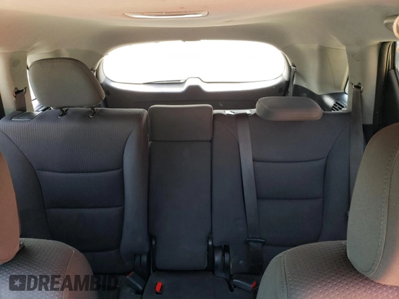 2011 Kia Sorento LX with VIN 5XYKT4A22BG164712, listed as a Copart auction lot 46077795 with 206,820 mi miles and Clean Title. Bid and sale history available at DreamBid. Image 10.