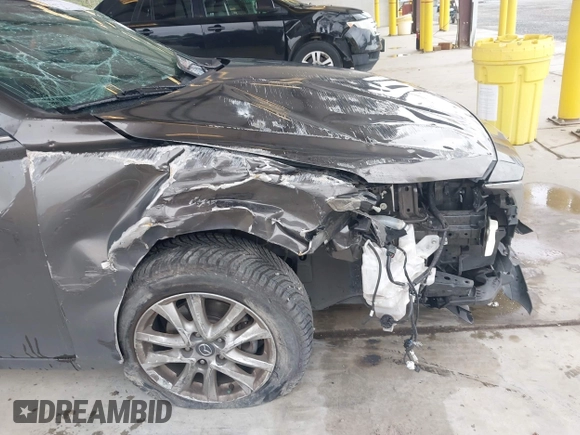 2015 Mazda 3 i Grand Touring with VIN JM1BM1W74F1264770, listed as a IAAI auction lot 42290722 with 161,617 mi miles and . Bid and sale history available at DreamBid. Image 6.